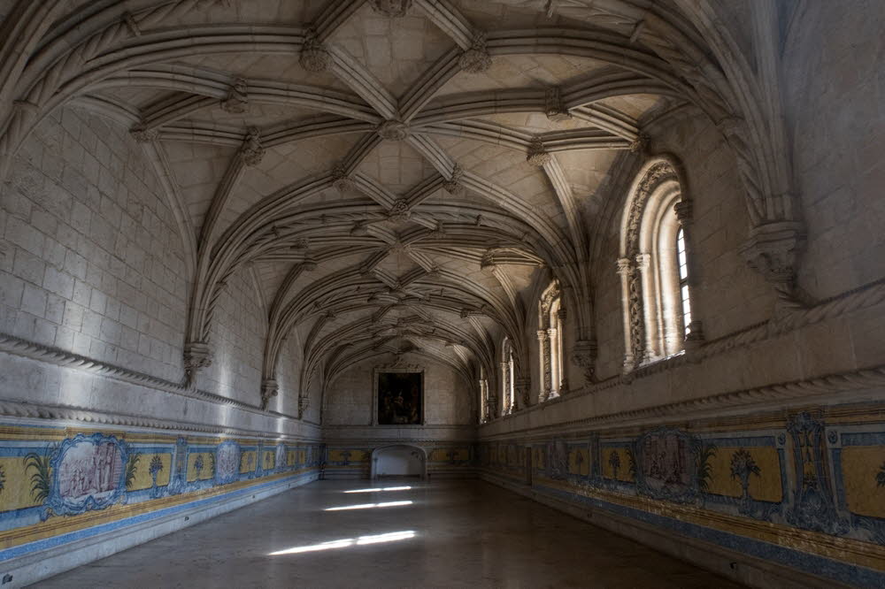 Mosteiro-dos-Jeronimos-18-5142_13_33