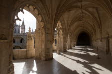 Mosteiro-dos-Jeronimos-18-5152_22_37