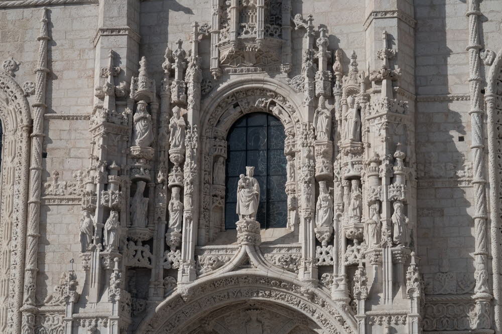 Mosteiro-dos-Jeronimos-18-5159_26_40