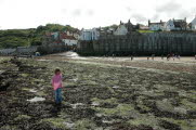 Robin-Hood-Bay-07-0013_10