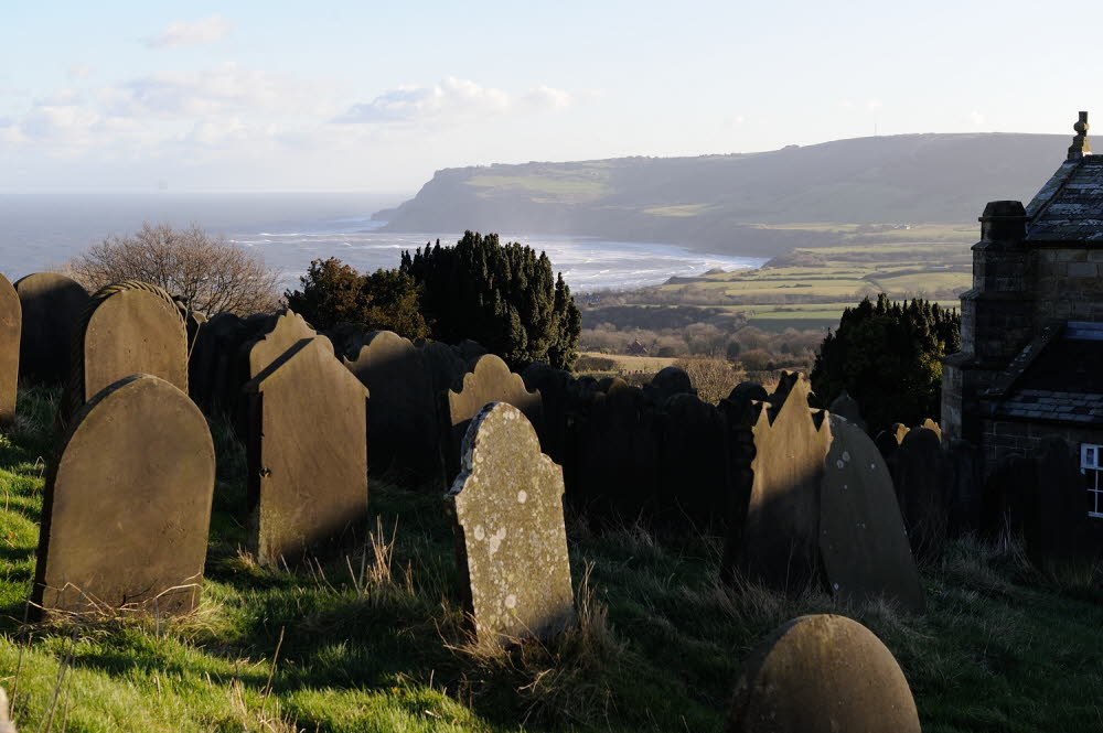 Robin-Hood-Bay-17-0663_1